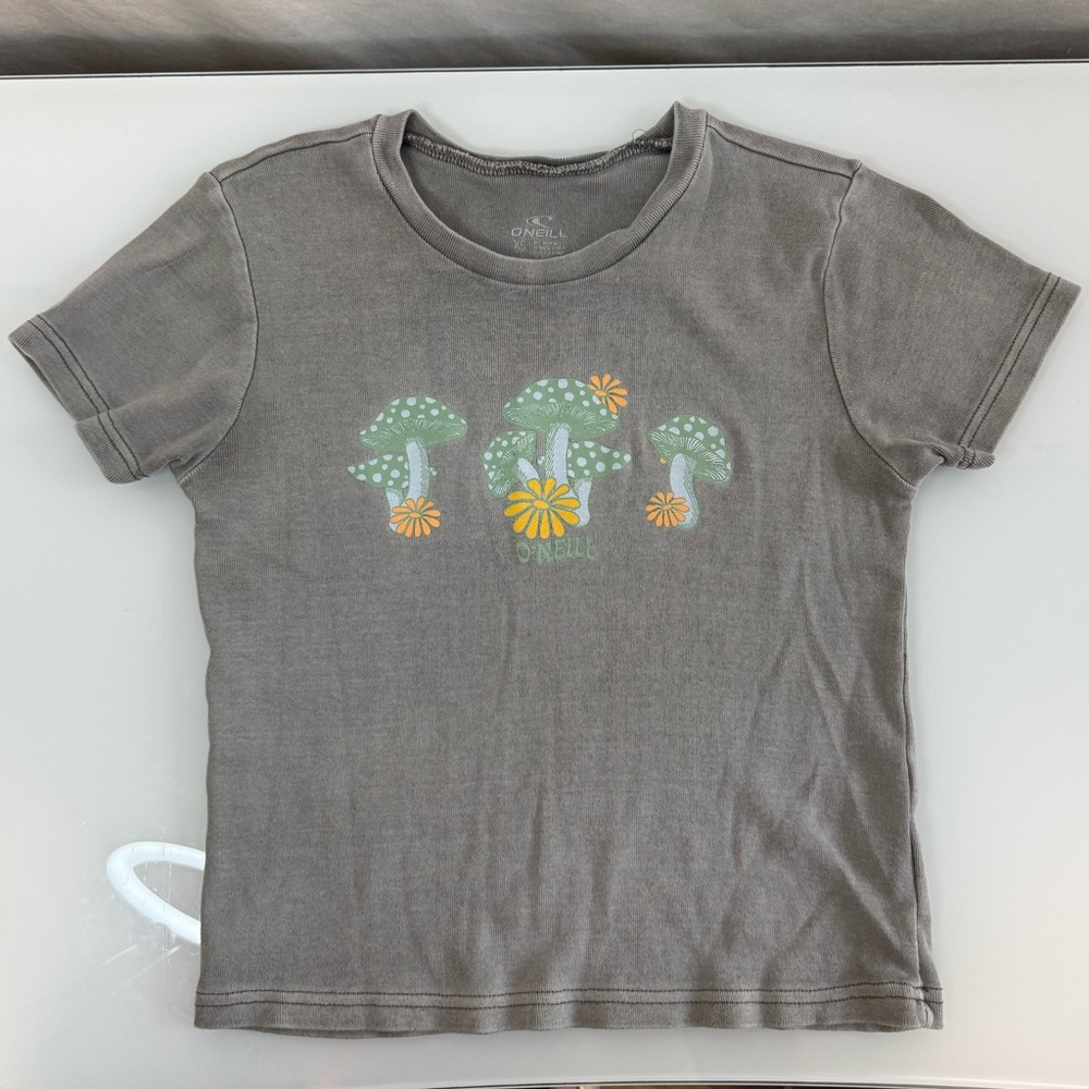 O'neill Women's Grey Mushroom Graphic Print Short Sleeve Top Size XS